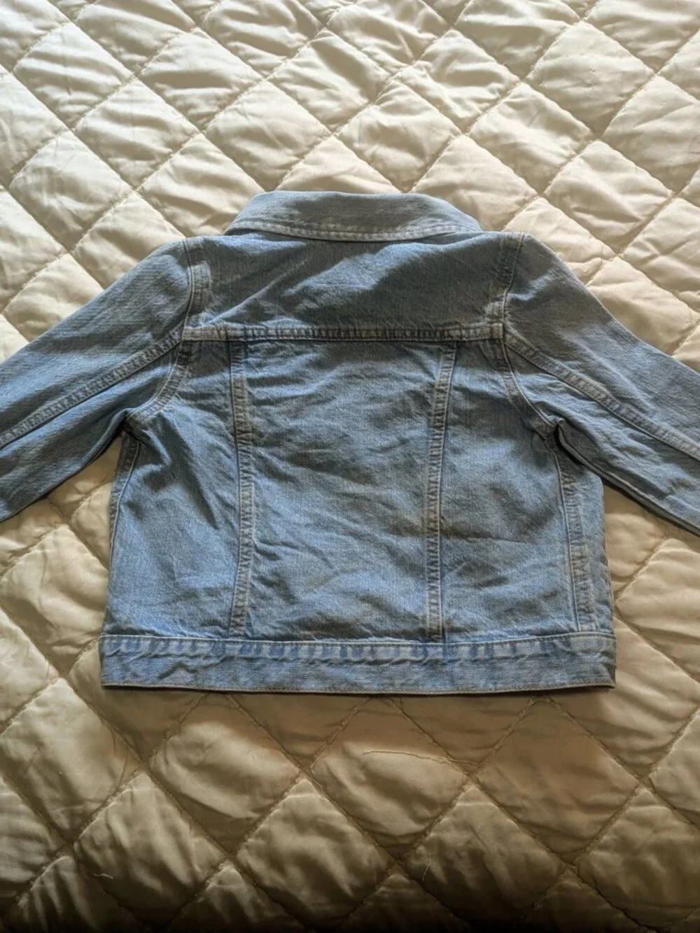 OshKosh B'gosh denim jean jacket 7/7A